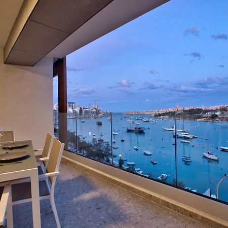 Sea Front Spacious Valletta Views Apartments Sliema Eksteriør billede